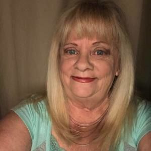 Meet your Posher, Vicki